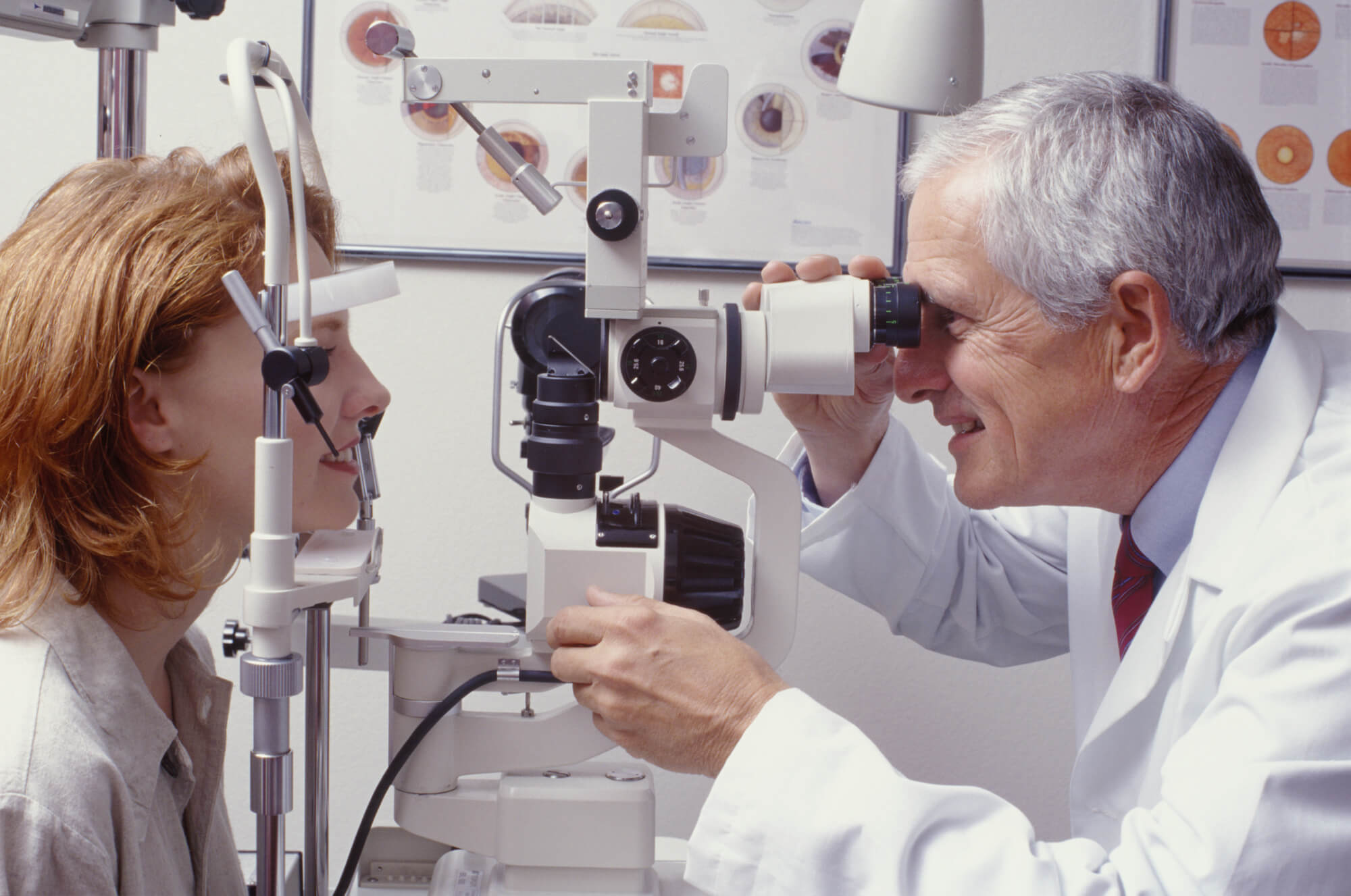 You are currently viewing Pre- and Post-Cataract Surgery Care: Tips for Optimal Recovery